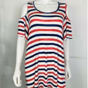 Lane Bryant Cold Shoulder Swing Tee Size 10/12